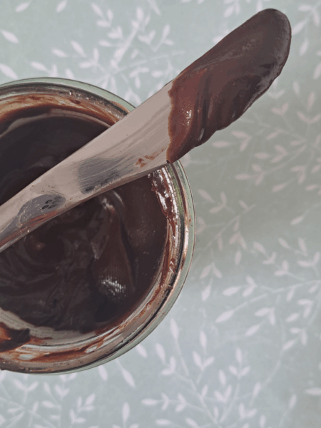 zdrowy-krem-czekoladowo-orzechowy